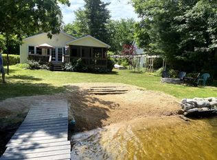 6461 Otis Rd, Saugatuck, MI 49453