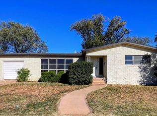 2401 42nd St, Snyder, TX 79549