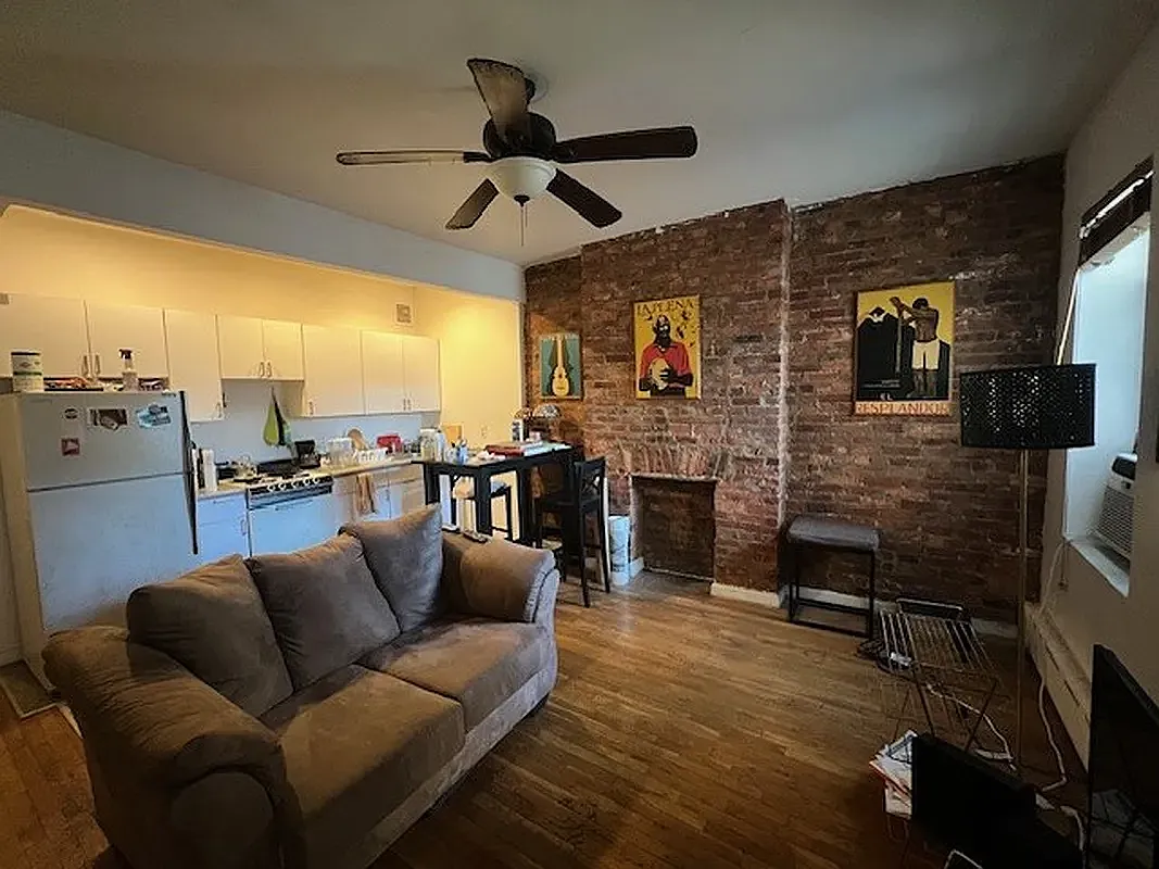 658 Carroll Street — Photo 2