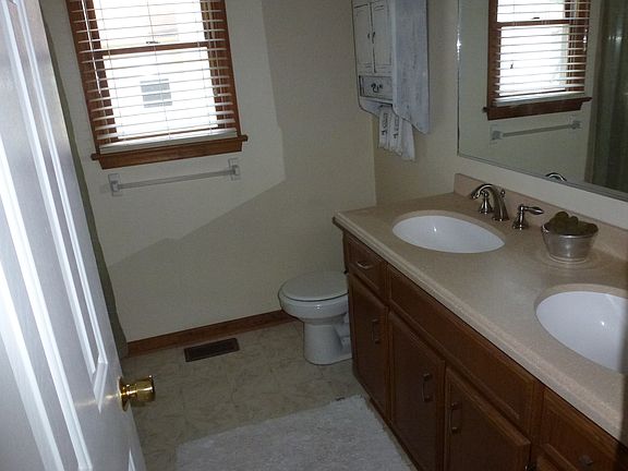 2nd image of 4516 Medford Ct