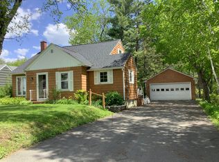 13 Elizabeth Ave, Caribou, ME 04736