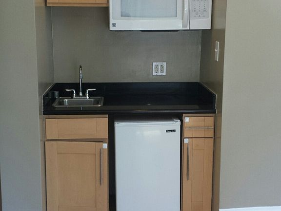 4th image of 621 Taylor St APT 42