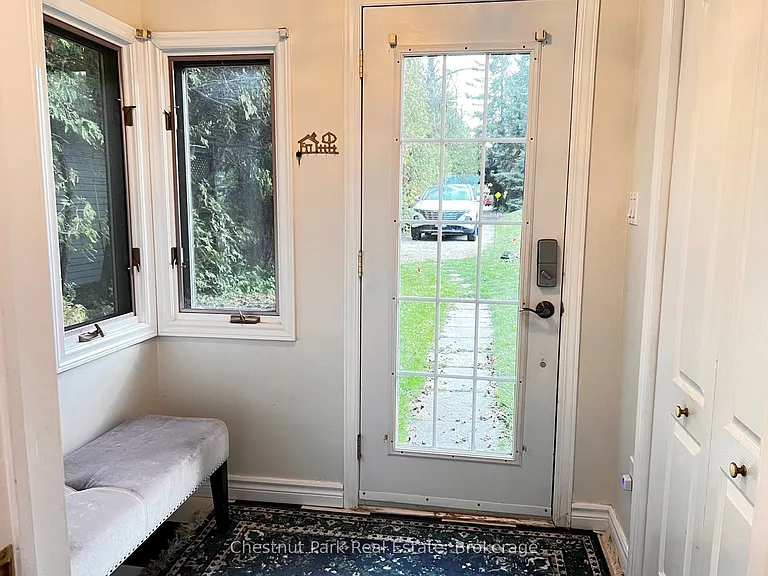 89 Georgian Manor Dr — Photo 11