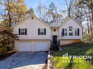 158 Sweetwater Cir, Powder Springs, GA 30127