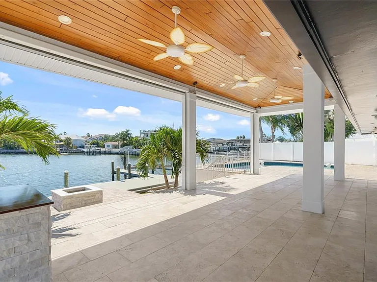 3924 Versailles Dr — Photo 21