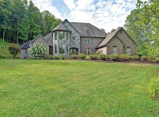 287 E Finley Dr, West Finley, PA 15377