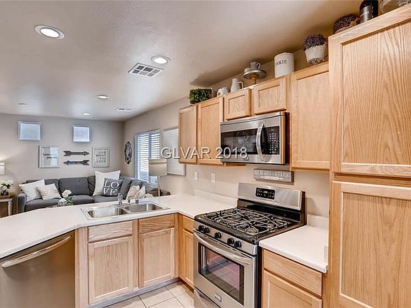 4th image of 6314 Tier Ave