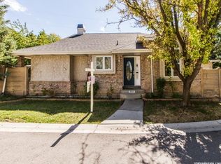 1522 E Amblewood Ln, Holladay, UT 84124