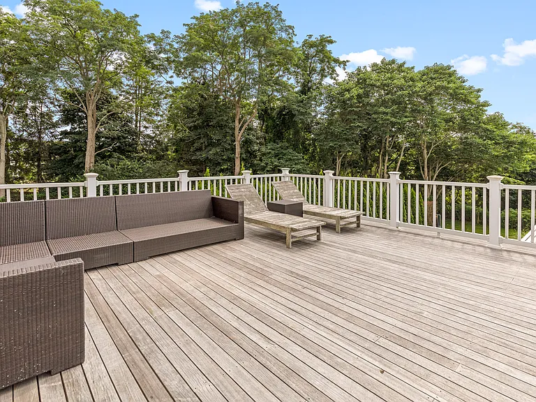 374 N Sea Mecox Rd — Photo 18