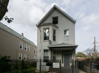 3614 W George St #F2, Chicago, IL 60618