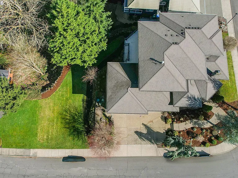 13923 SW Mistletoe Dr — Photo 41
