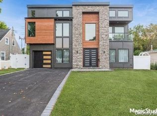 108 Meridian Rd, Levittown, NY 11756