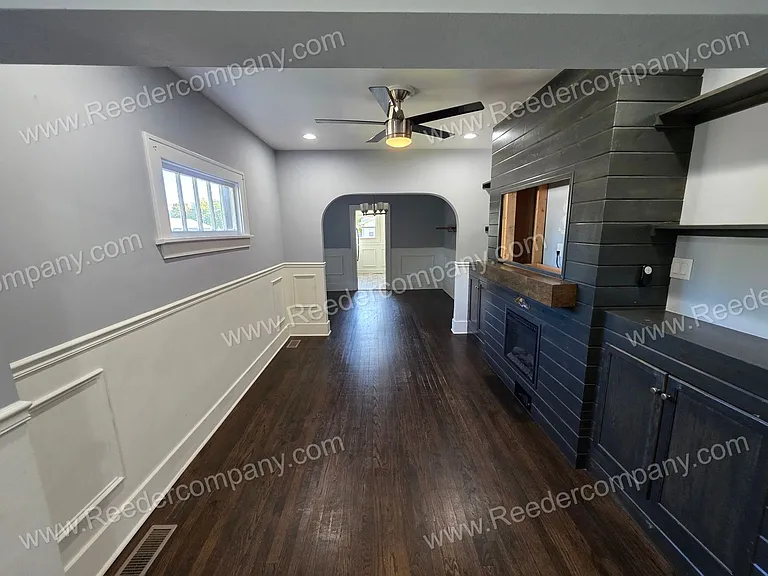 7005 Harrison Ave — Photo 2