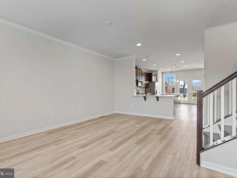 1727 Evansberry Dr — Photo 21
