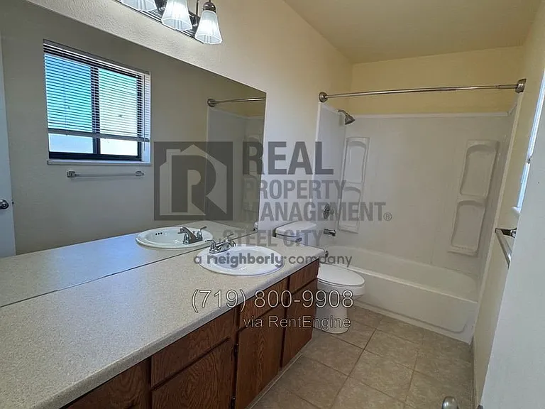 2116 Norman Ln #B — Photo 16