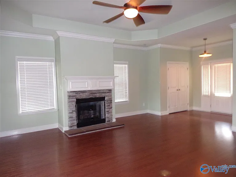 12616 Holstein Ln — Photo 2