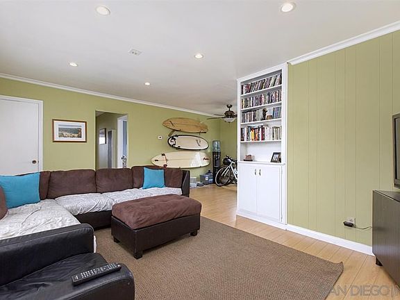 5th image of 4036 Shasta St APT 11