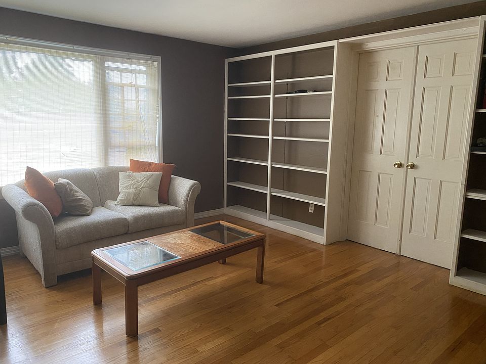 1st image of 114 N Lorraine Ave