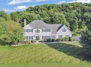 137 Silver Creek Dr, Suffield, CT 06078