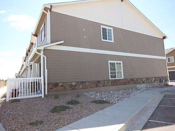 Large End Unit with Views