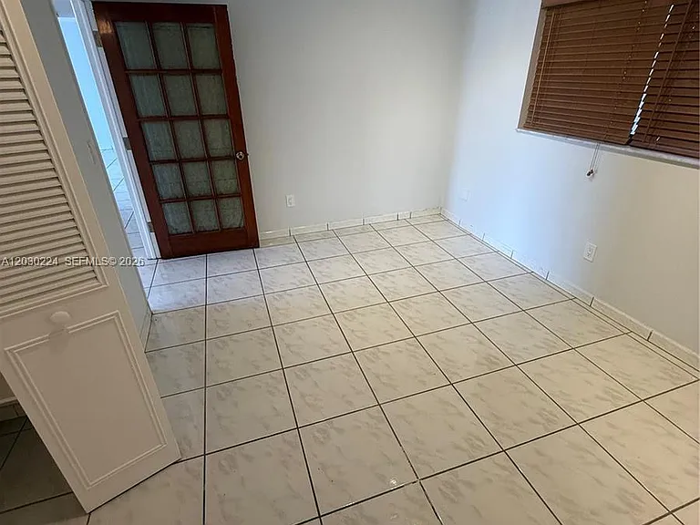 8625 NW 8th St #420 — Photo 15
