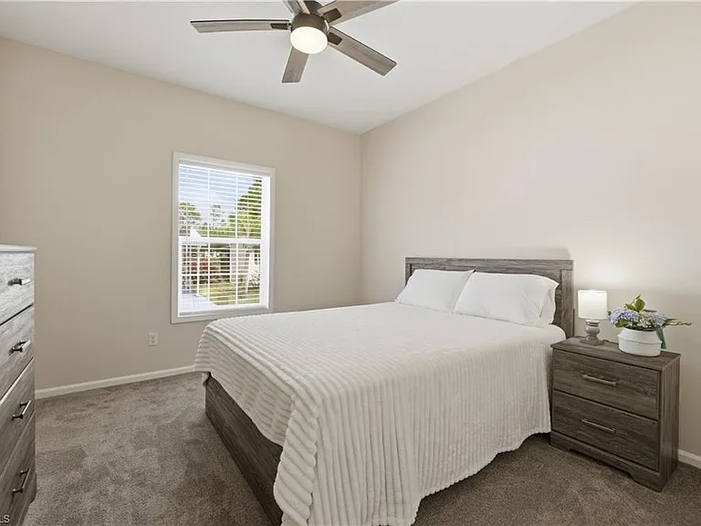 24 Red Poinciana Dr — Photo 22