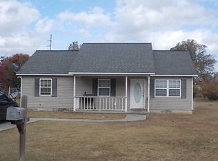 603 Roper St, Douglas, GA 31533