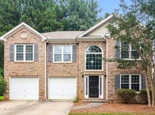 1005 Crooked Creek Ct SE, Mableton, GA 30126
