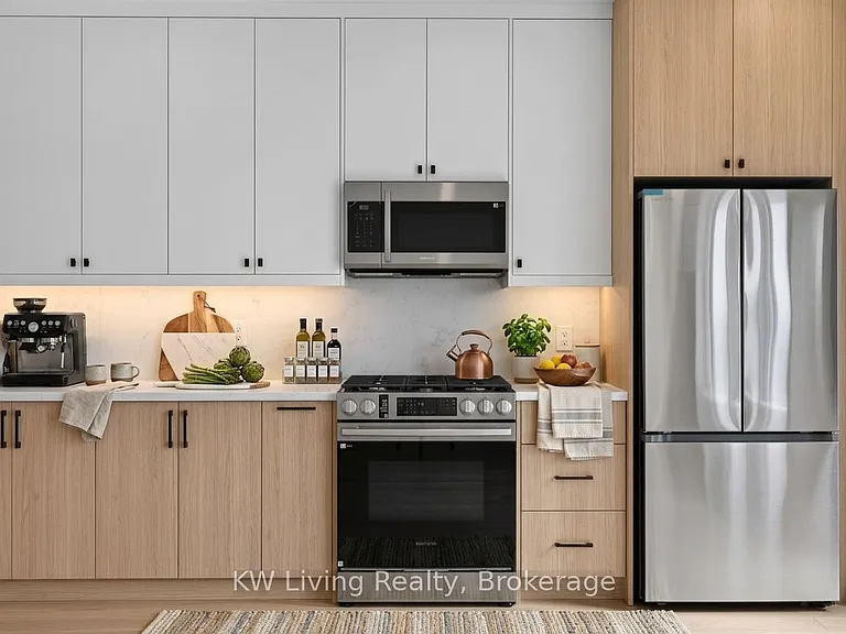 484 Westmount Ave — Photo 2