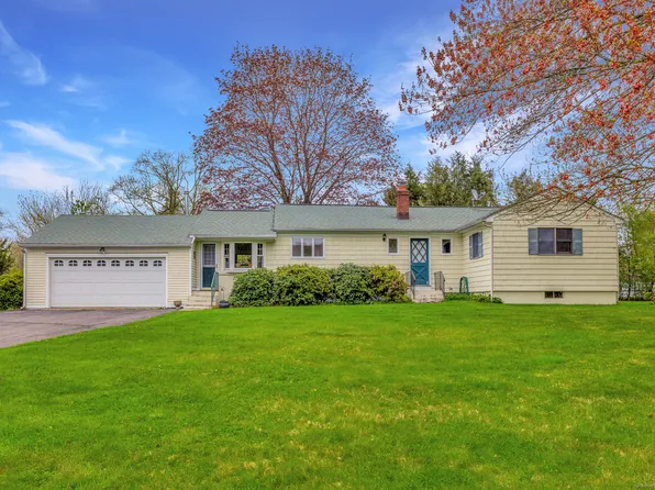 11 Paschal Drive, Milford, CT 06461