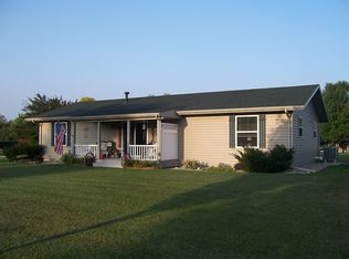 1707 Island Park Dr, Jamestown, ND 58401