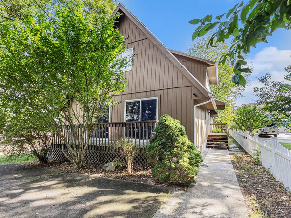 8082 Old Channel Trl, Montague, MI 49437