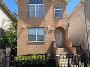 8435 S Gilbert Ct, Chicago, IL 60620
