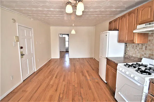 Rented by Ideal Properties Group | media 11