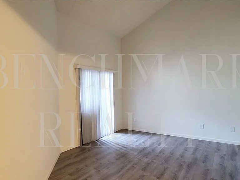 2845 Idlewild Dr #305 — Photo 12
