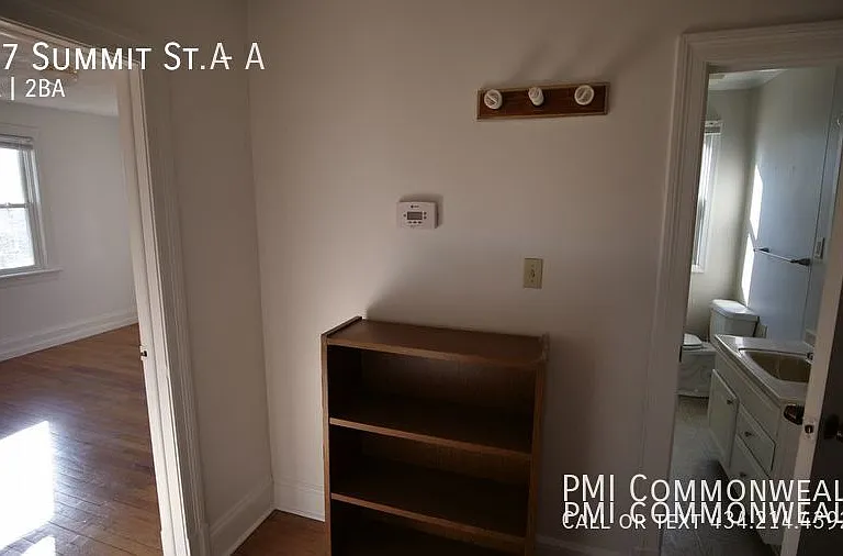 107 Summit St #A — Photo 13