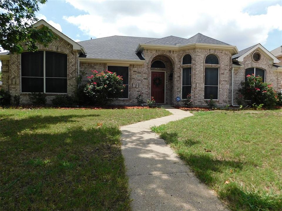 1st image of 3019 Dorothy Ln