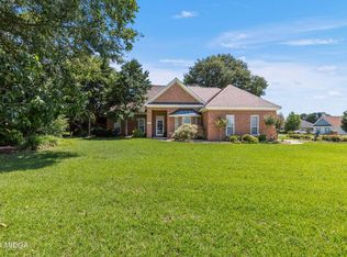 100 Huckleberry Trl, Warner Robins, GA 31093