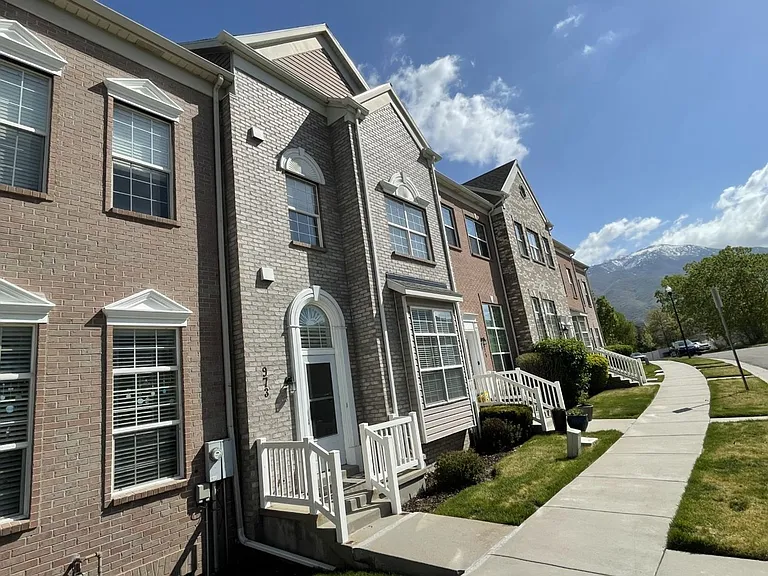 973 E Senior Band Rd — Photo 2