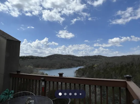 8 Woodpecker Ln APT 6, Branson, MO 65616