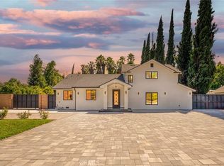 17800 Raymer St, Northridge, CA 91325