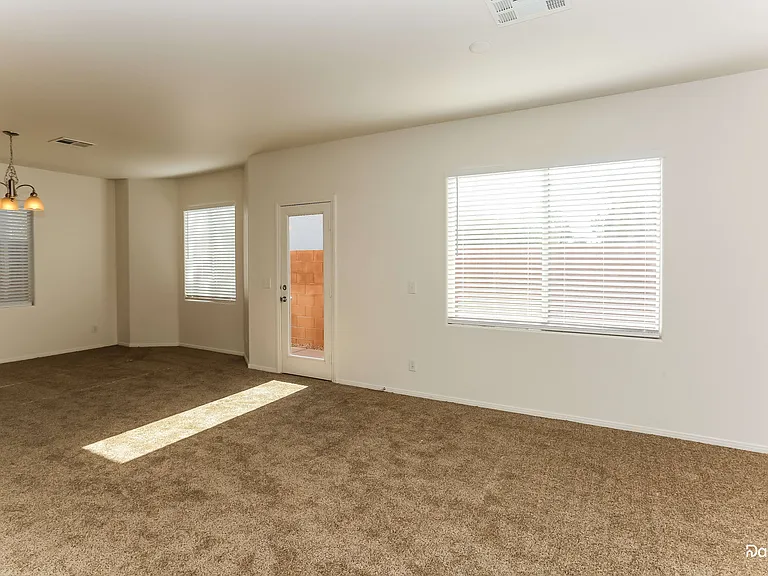 8948 Sunrise Mesa Ct — Photo 3