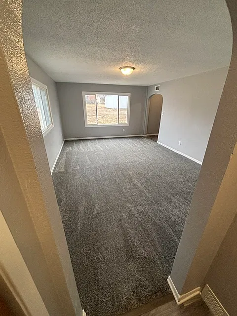 2 bed, 961 sqft, $1,250 — Photo 4