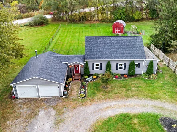 59770 Bates Rd, New Haven, MI 48048