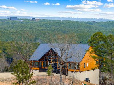 203 Ironwood Creek Trl, Broken Bow, OK, 74728