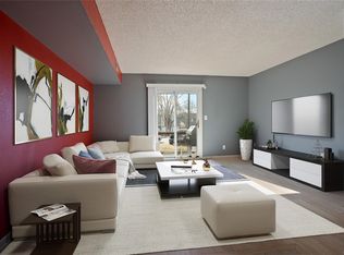 2127 Coronado Pkwy N APT B, Denver, CO 80229