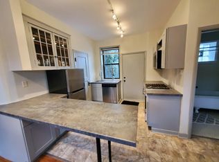 2941 W Altgeld St, Chicago, IL 60647