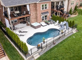 1705 Boardwalk Pl, Gallatin, TN 37066