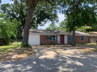 5453 Buena Vista Ave, Milton, FL 32570