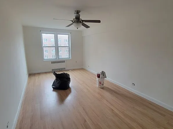 8802 35th Ave APT 5P, Jackson Heights, NY 11372